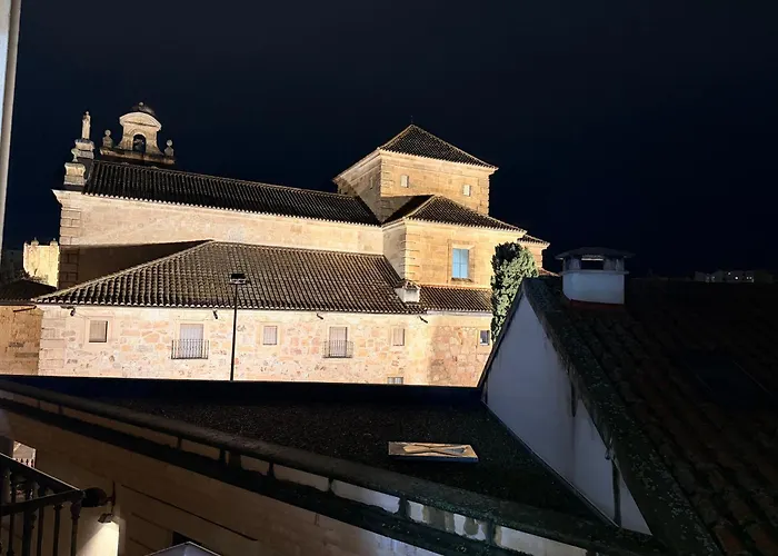 Domus Altiora Centro * Саламанка